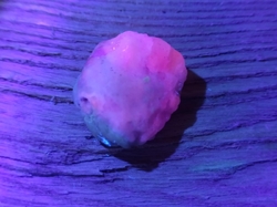 Hakmanit krystal surový mini 2,8 g