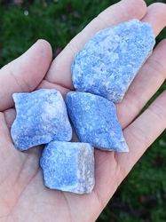 Modrý křemen surový výběrový 24-30 g