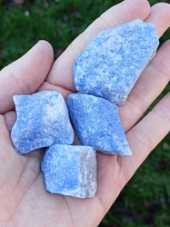 Modrý křemen surový výběrový 25-40 g