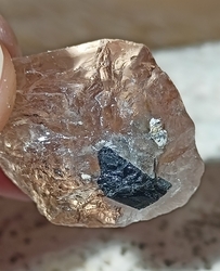 TOPAZ zlatý krystal 14,6 g 