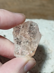TOPAZ zlatý krystal 16,5 g VĚŘÍM SI 