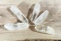 Křišťál špice 3-4,5 cm  