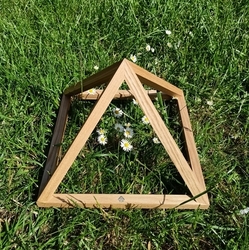 Pyramida dřevěná 23,6 cm z jasanu