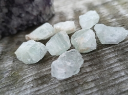 AKVAMARÍN krystal 3 g  Česká republika-Krásno 