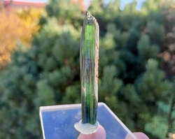 Vivianit krystal 7 cm výběrový - PROZŘENÍ