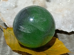 Fluorit zelený koule 610 g  VITALITA