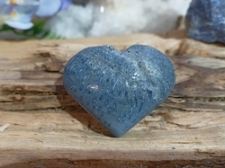 Korál modrý srdce 5 cm