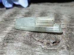 AKVAMARÍN krystal 3,39 g - HVĚZDNÁ BYTOST