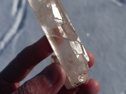 Křišťál špice přírodní MAGICKÁ JESKYNĚ 108,5 g