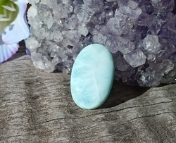 LARIMAR kabošon top kvalita 2,81 g