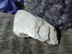 Měsíční kámen surový 33,9 g Tanzánie
