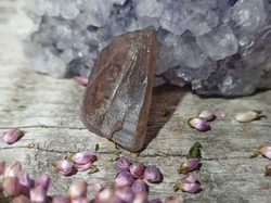 Axinit surový krystal 3,08 g - PROPOJENÍ