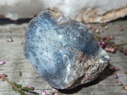 Dendritický opál surový 49,1 g Madagaskar 