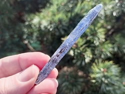 Kyanit modrý krystal hůlka Zimbabwe 10,2 g -  OTEVŘENOST A KOMUNIKACE