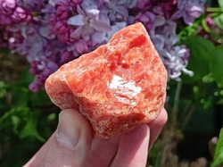 Kalcit oranžový surový větší 153,8 g - VÁŠEN DO ŽIVOTA