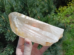 Mistrovský krystal křišťálu 600 g - SLUNEČNÍ CHRÁM
