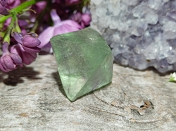 Fluorit zelený oktaedr 14 g 