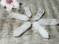 Křišťál mini špice 3,2 cm 