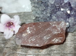  Křišťál s hematitem leštěný 50,6 g, Madagaskar