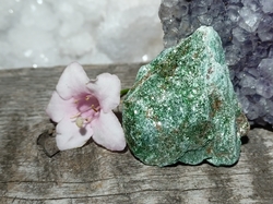 Fuchsit surový 25,6 g, Brazílie