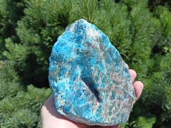 Apatit surový 1420 g, Madagaskar