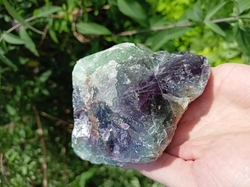  Fluorit duhový surový 922 g, REGENERACE