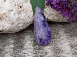 Čaroit kabošon - top kvalita 2,9 g 