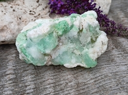 Chryzopras surový 105 g Brazílie - POHODÁŘ