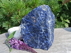 Sodalit surový velký 1180 g - JSEM SÁM SEBOU