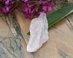 Krystalický růženín Brazílie 2,9 g
