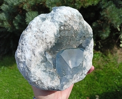 Celestýnová geoda 5200 g - mistrovský krystal