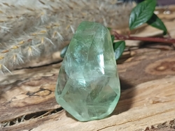 Fluorit zelený leštěný 32,1 g REGENERACE