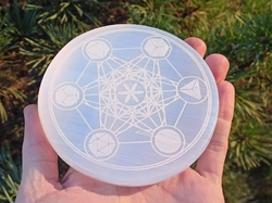 Selenitový podtácek MERKABA 10 cm