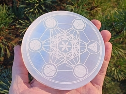 Selenitový podtácek MERKABA 10 cm