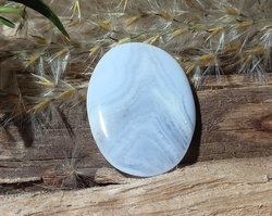 Chalcedon modrý kabošon extra kvalita 2,72 g