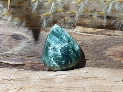 SERAFINIT kabošon 1,92 g