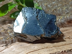 Šungit elitní surový 20,75 g