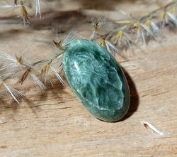 SERAFINIT kabošon 1,48 g Nebe