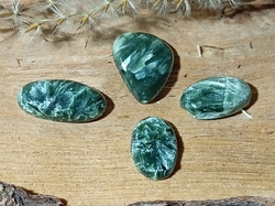 SERAFINIT kabošon SET 4ks 5,45 g 