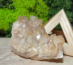 Drúza křišťál-křemen 185 g - SLUNEČNÍ MĚSTO 