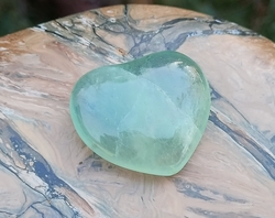 Fluorit srdce 19,5 g  Madagaskar 