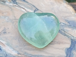 Fluorit srdce 19,5 g  Madagaskar 