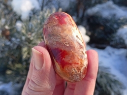 Karneol hmatka  64 g - VÁŠEŇ A JEDINEČNOST