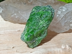 Chromdiopsid krystal surový 12 g 