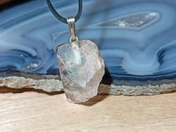 TOPAZ zlatý krystal 7,7 g přívěsek - SEBEDŮVĚRA 