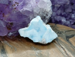 LARIMAR surový plátek 4,5 g - DUŠE PROMLOUVÁ