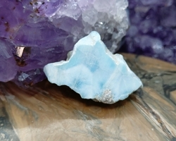 LARIMAR surový plátek 4,5 g - DUŠE PROMLOUVÁ
