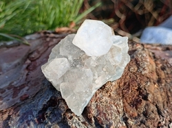 Apofylit s chalcedonem drúza 46 g - SPOJENÍ