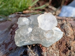 Apofylit s chalcedonem drúza 46 g - SPOJENÍ