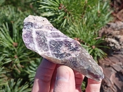 Ametyst chevron surový 89,1 g - VNITŘNÍ POSUN